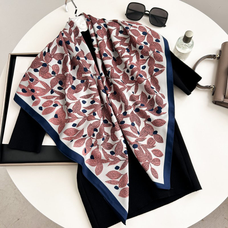 Квадратный платок 90 см, высок – обзор и цена Scarf Silk Square